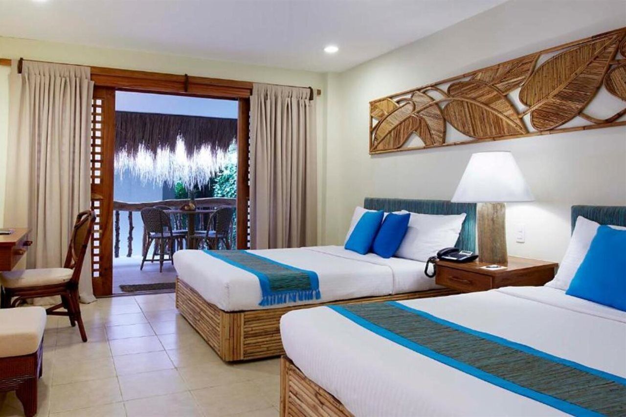 Bluewater Maribago Beach Resort Lapu-Lapu City Exteriör bild